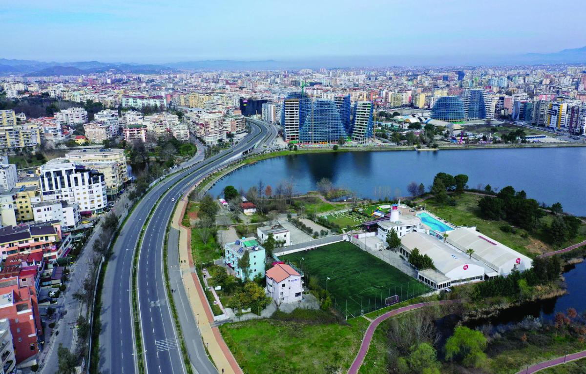 les péages et infrastructures routières en Albanie